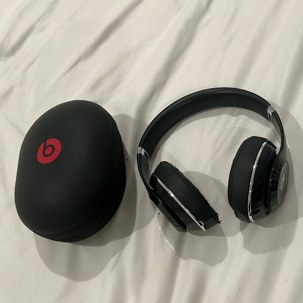 Beats By Dre - Black - First Generation